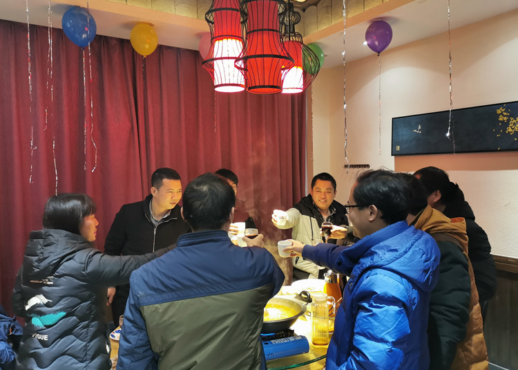 新年快樂.jpg 新年快樂.jpg