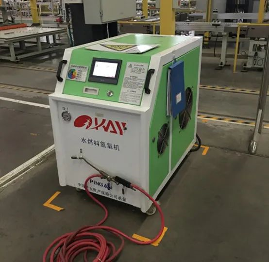 湘電萊特|OKOH2000現(xiàn)場|漆包線焊接 湘電萊特|OKOH2000現(xiàn)場|漆包線焊接